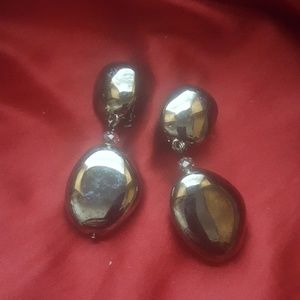 NWOT Drop earrings